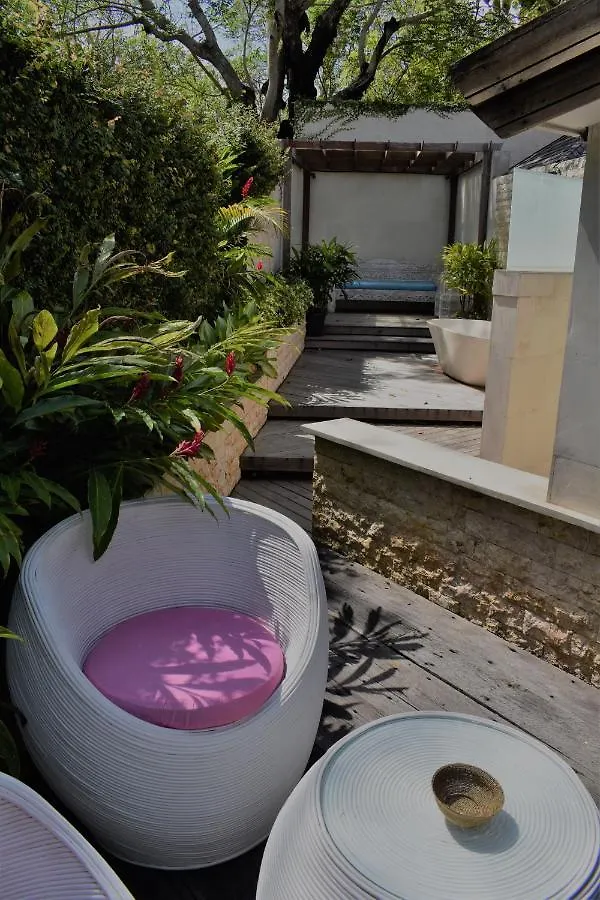 Bed & Breakfast Chanteak Bali - Teak House 1 Jimbaran